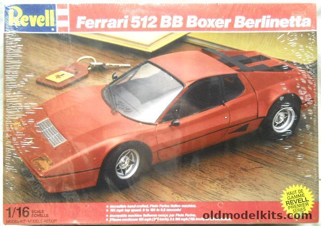 Revell 1/16 Ferrari 512 BB Boxer Berlinetta, 7510 plastic model kit